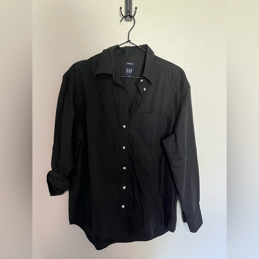 Gap Black Jeweled Button Button Down